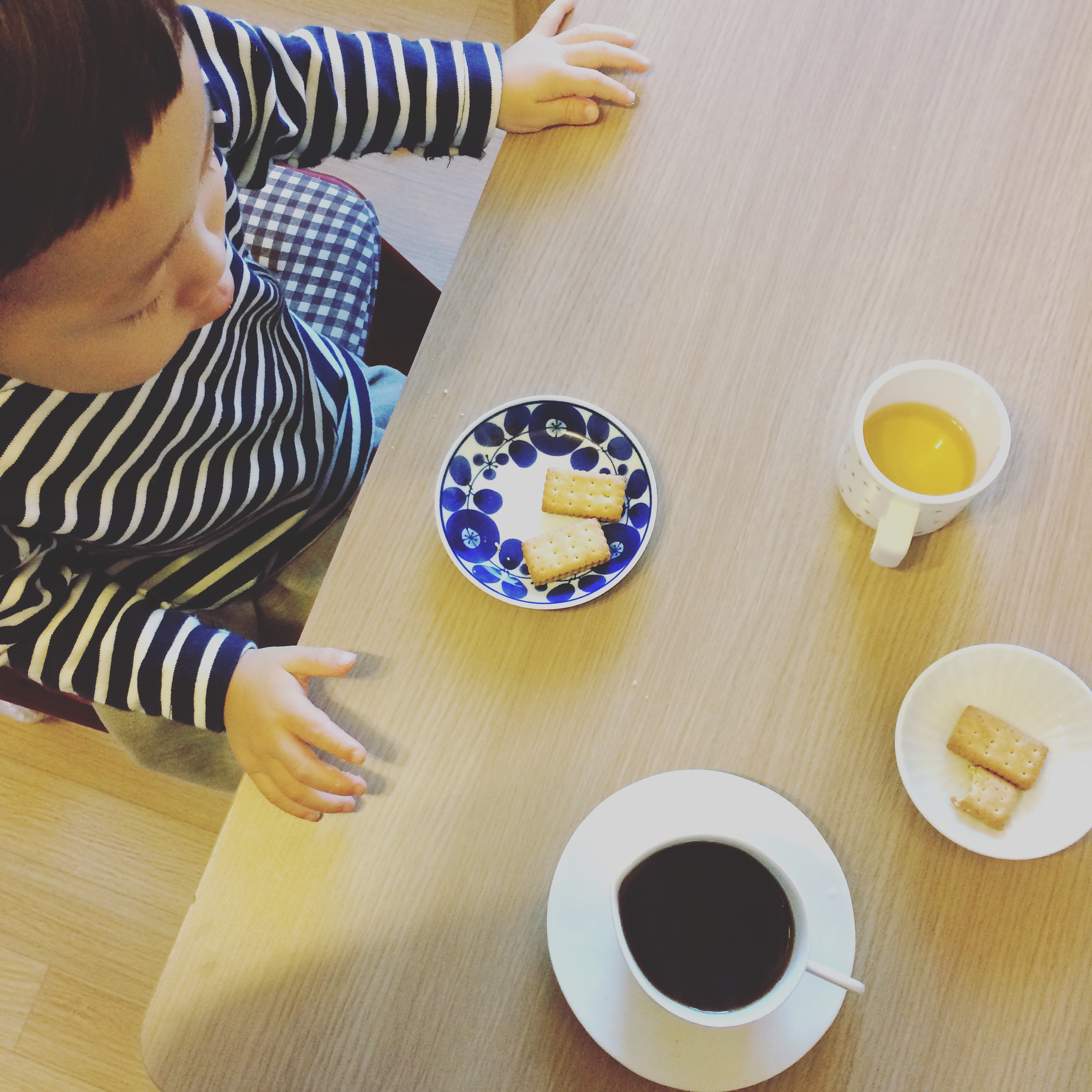 冬が近づくソウル…こまるとお茶タイム！
