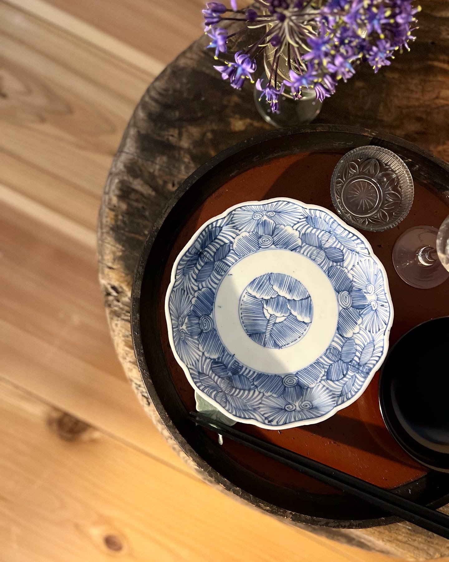 線描　染付　六寸皿