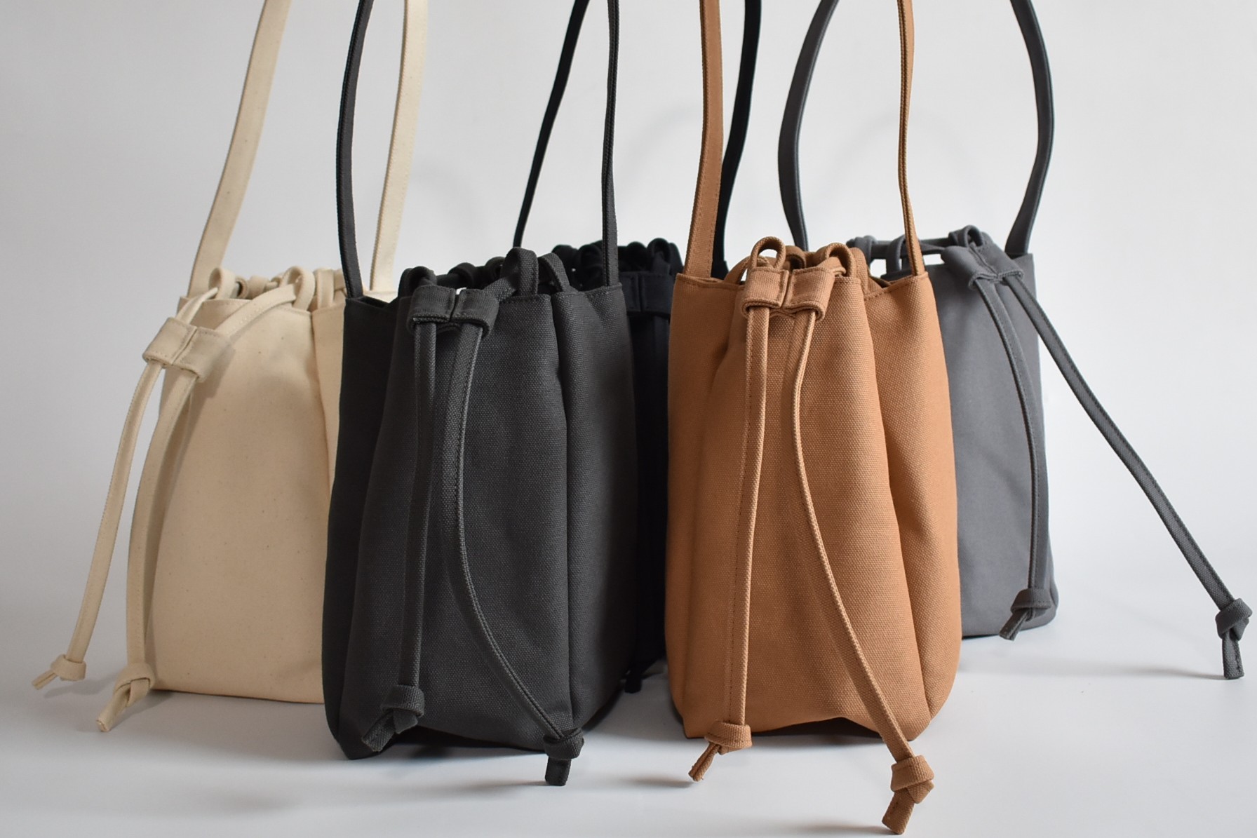 新作 日常を軽やかにする、「RING MINI TOTE BAG」のご案内。