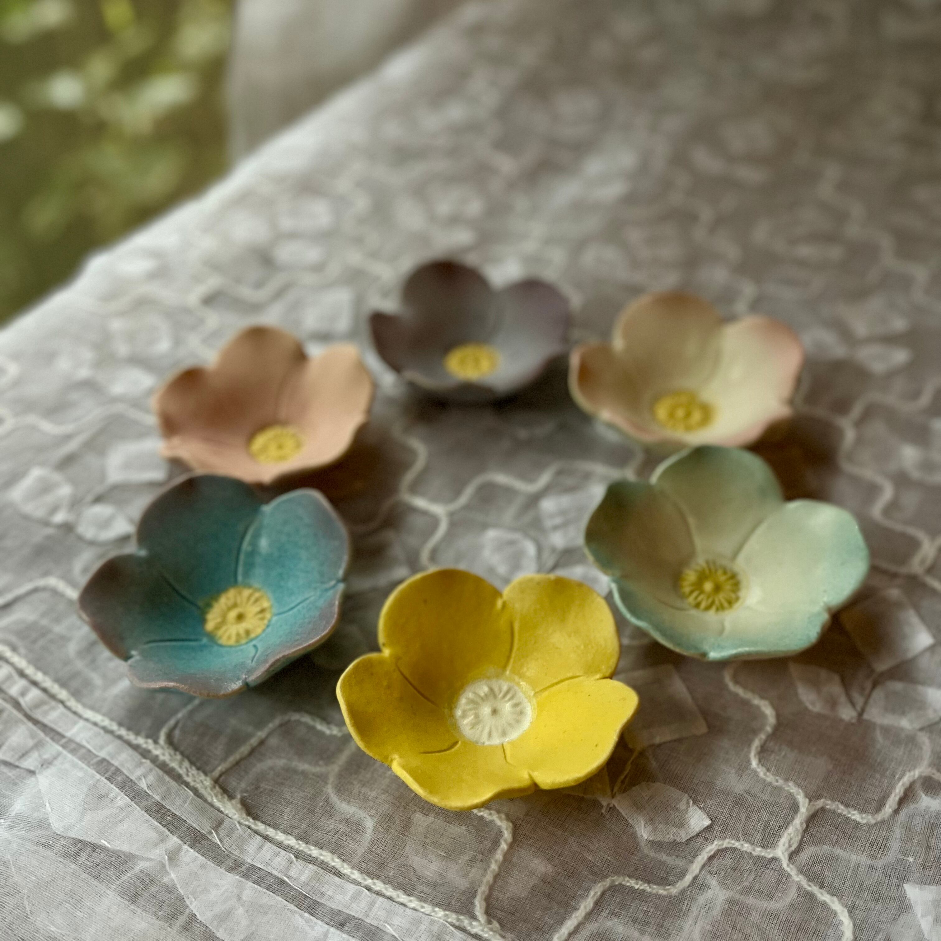 TSUNE野の花豆皿のおはなし