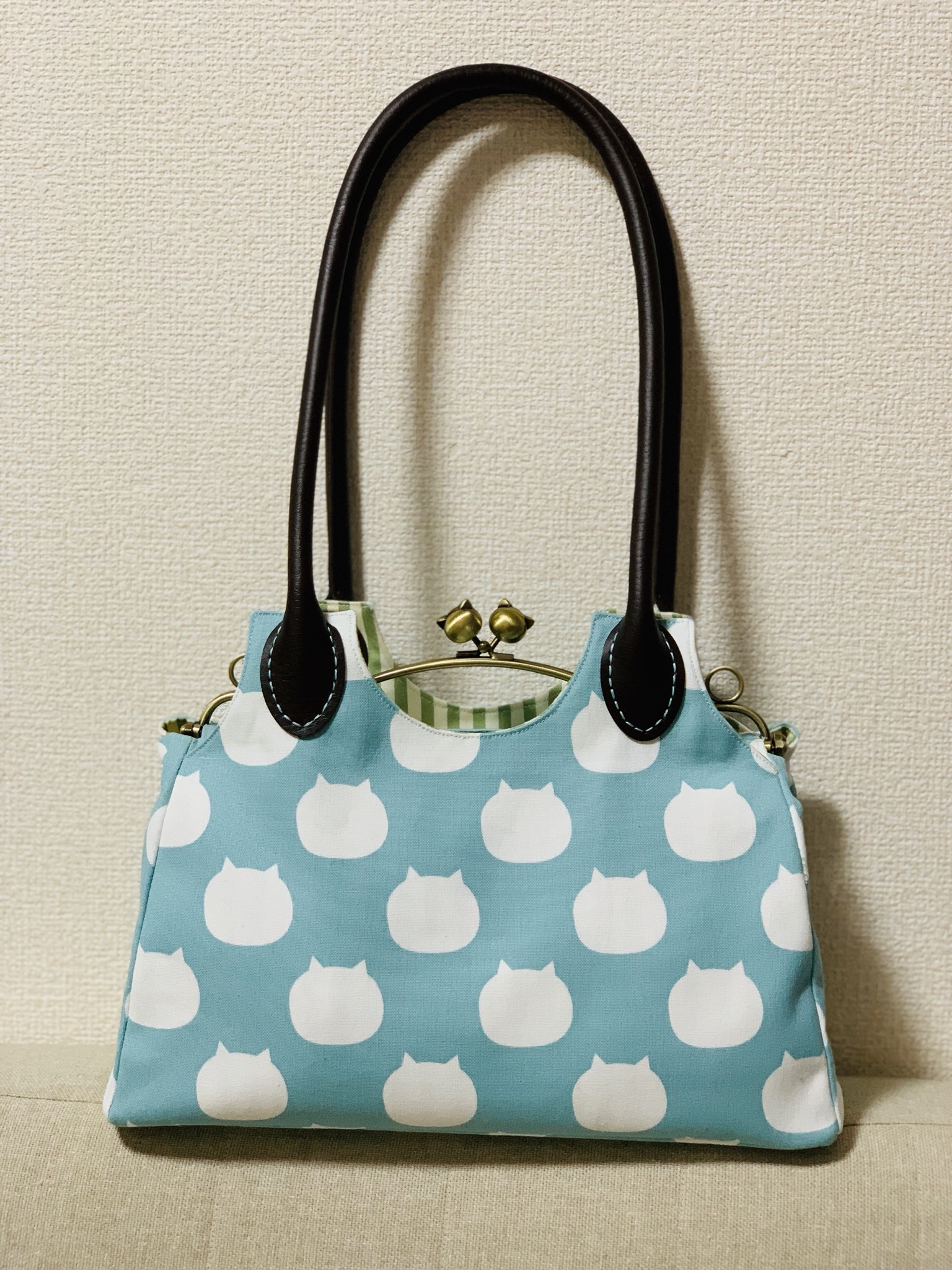 ねこたま帆布のあおりバッグ