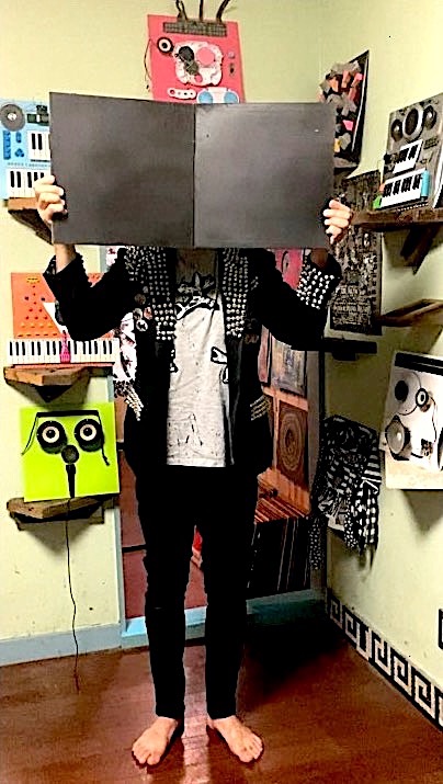 自称・アバター展開催中！