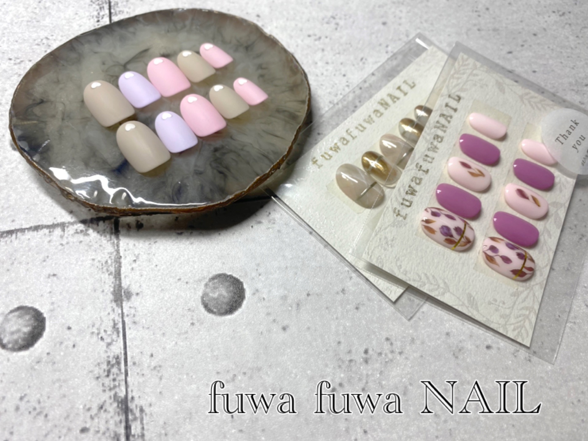 バレンタインネイルチップ販売中♡