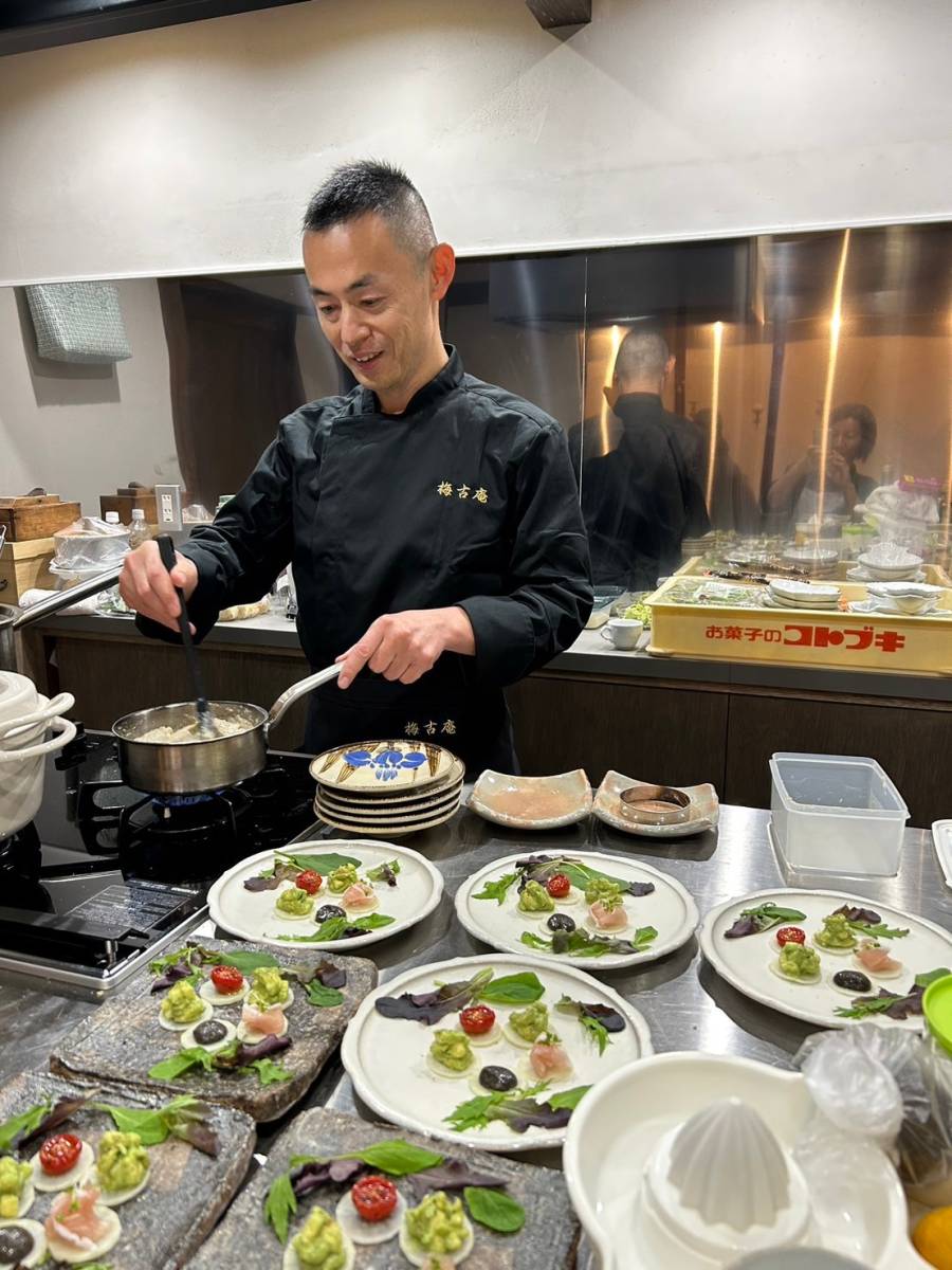 烏梅コース料理