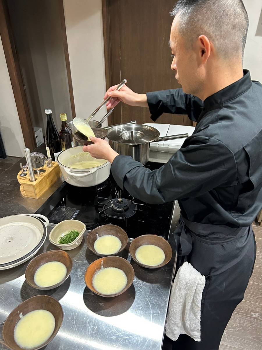 烏梅コース料理　スープ