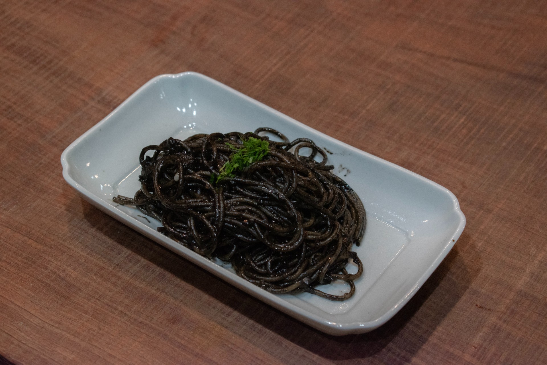 烏梅コース料理　烏梅墨スパゲティ