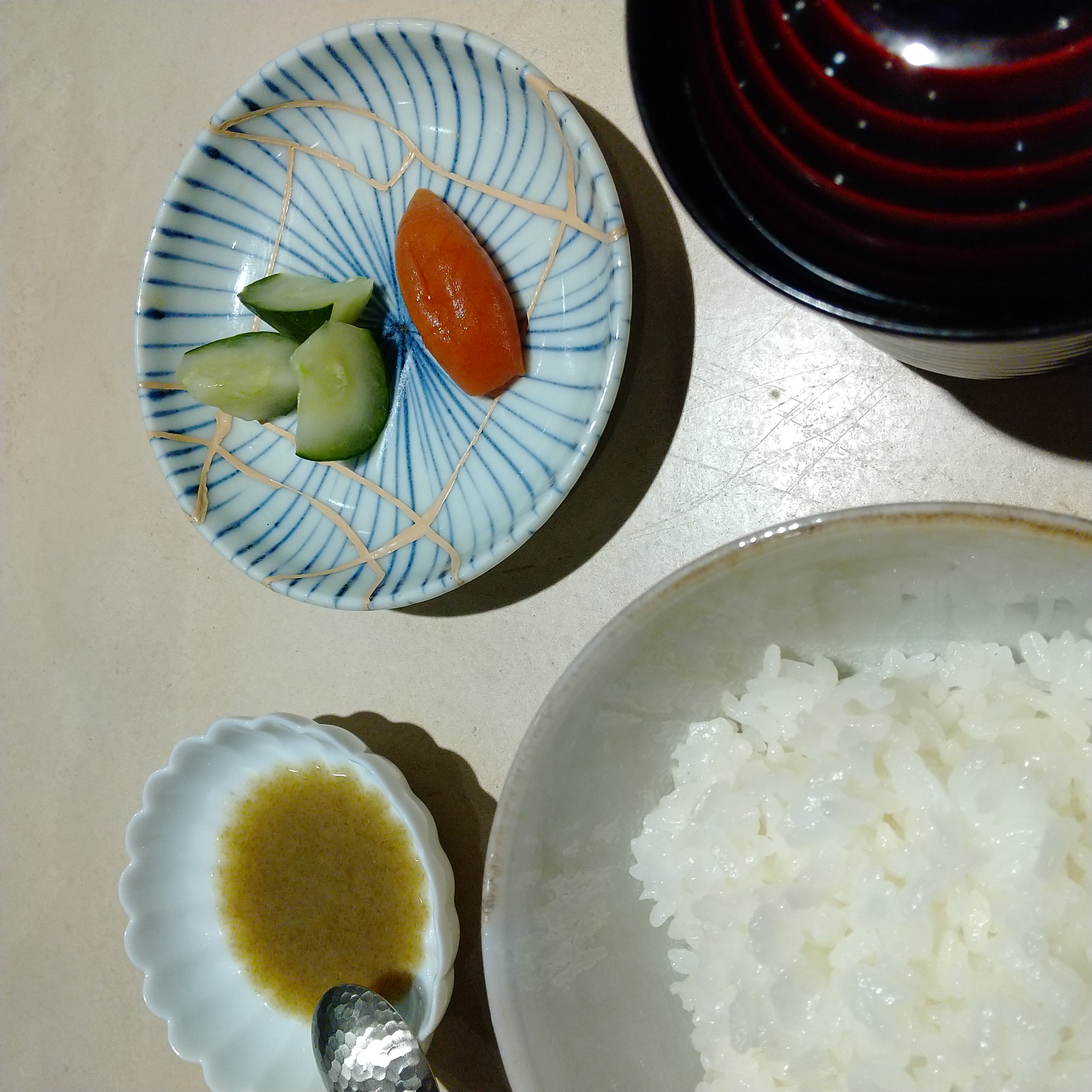 お料理やちる