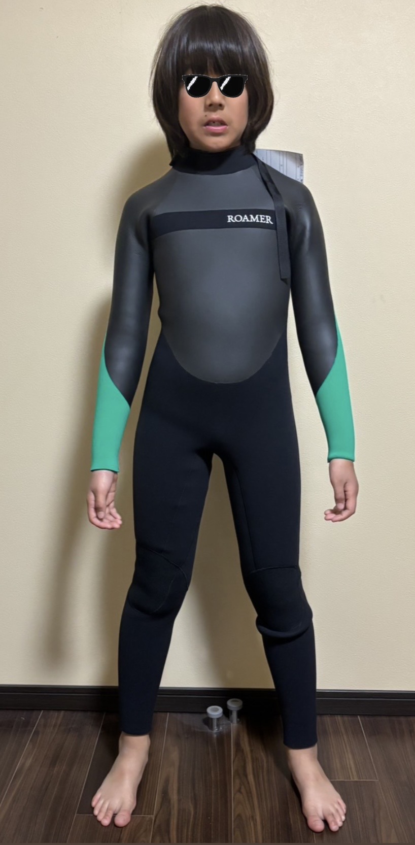 小学生キッズスクールからのウエットのご注文を頂いて納品をさせて頂きました