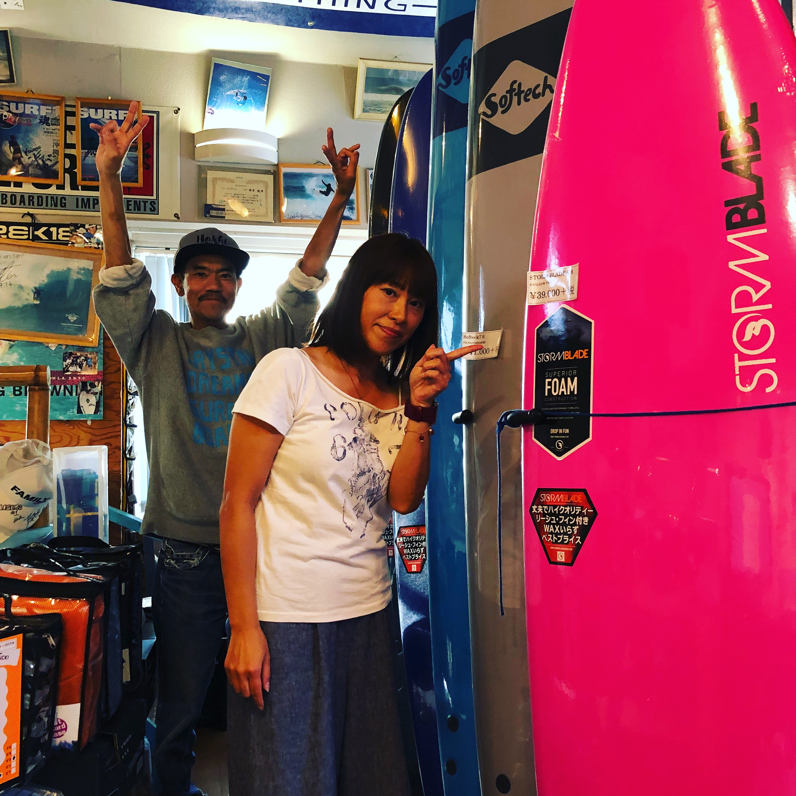 本日AM10:00よりKAISERS SURF YOKOHAMA 店長ERINA