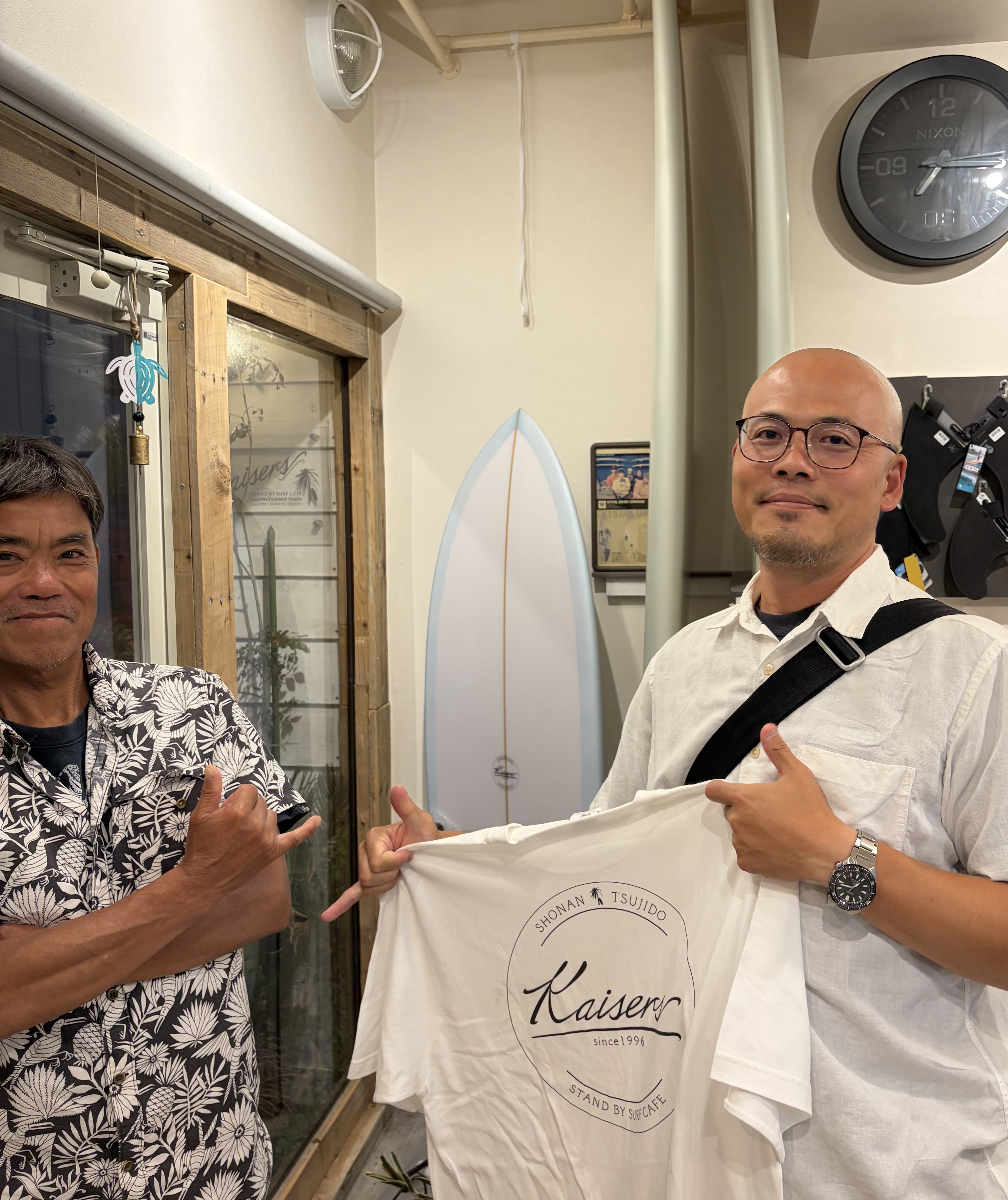 KAISERS STAND BY SURF CAFE 30th記念Tシャツ
