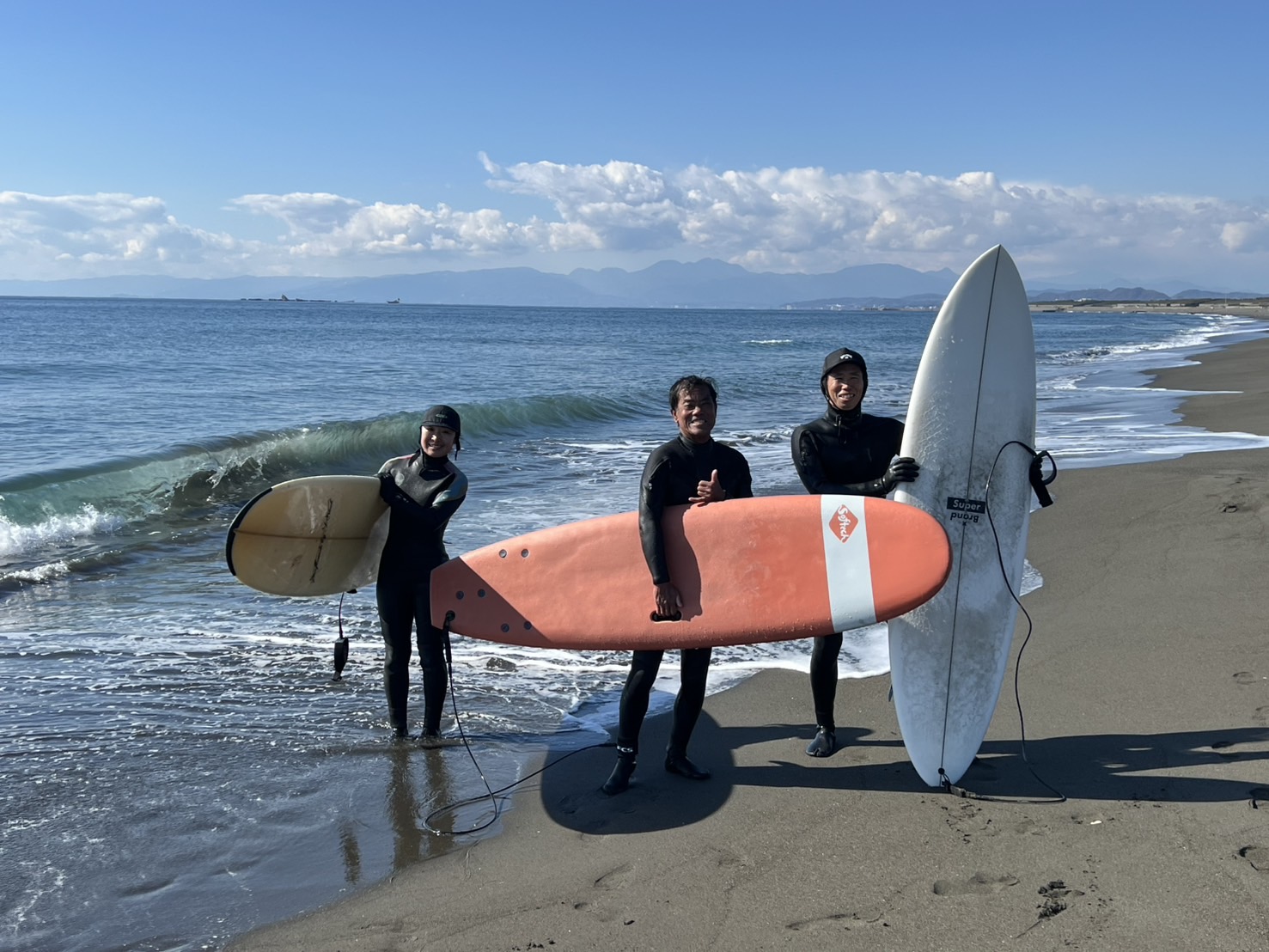 少人数制サーフィンスクール