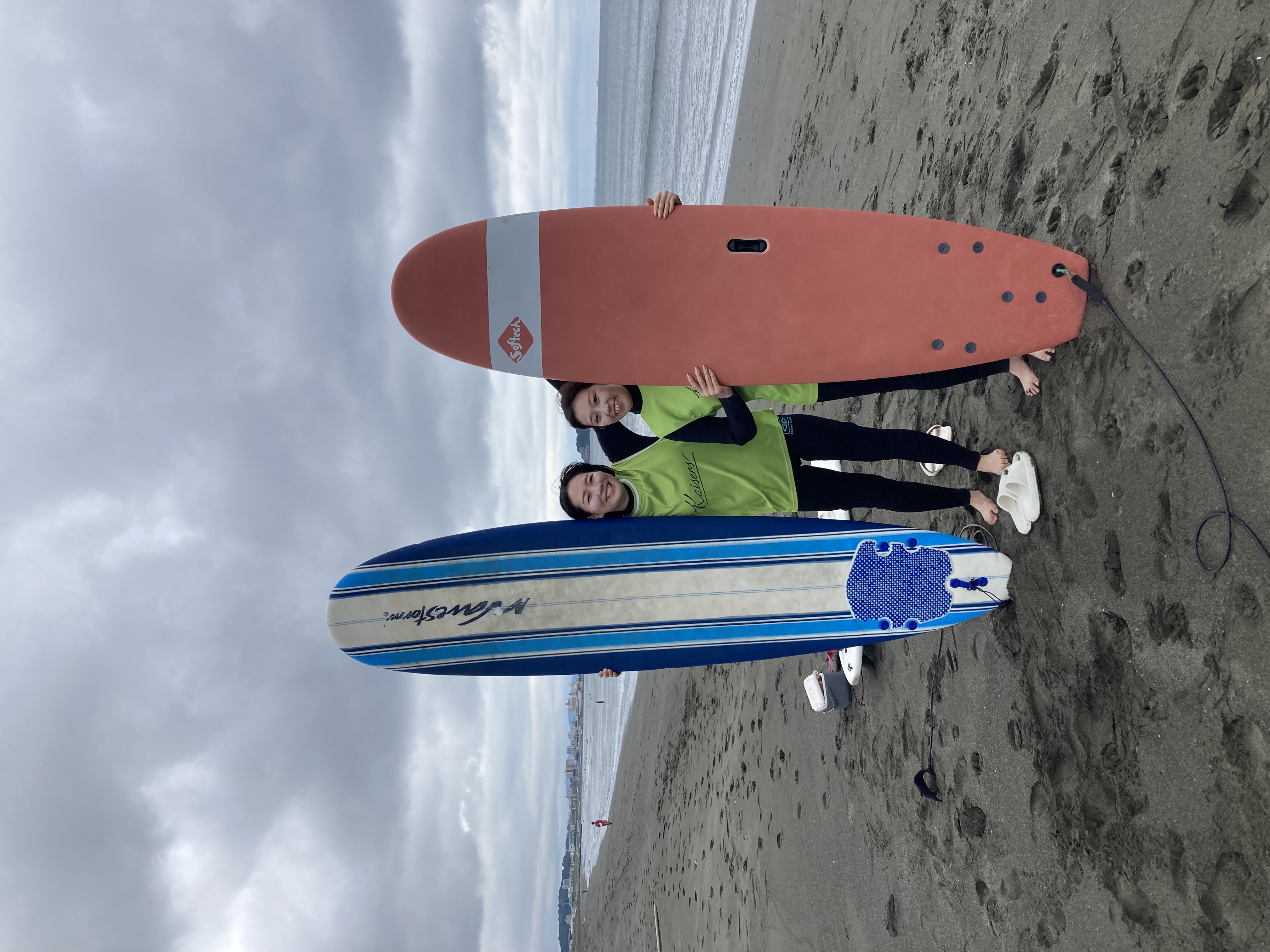 2名の女子のご予約にてサーフィンスクール