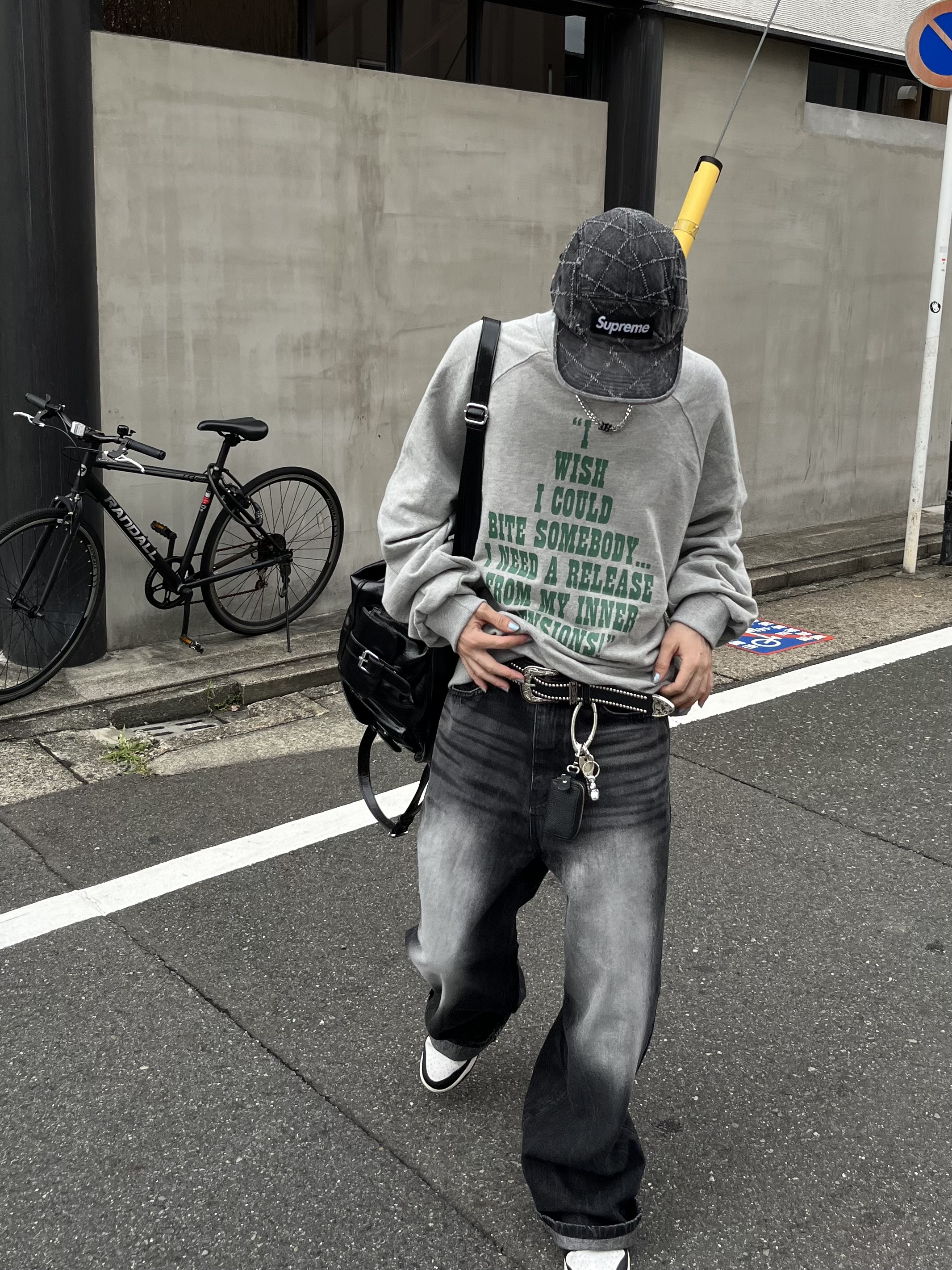 これ一枚で旬なコーディネートを🤍