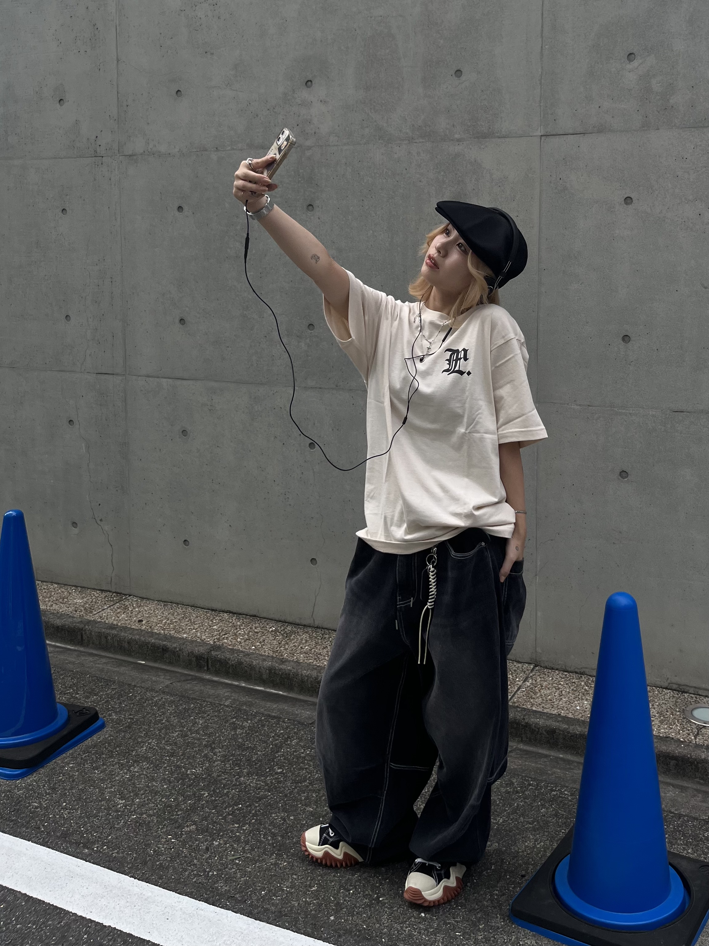 シンプルでもしっかりブランドアピール🖤