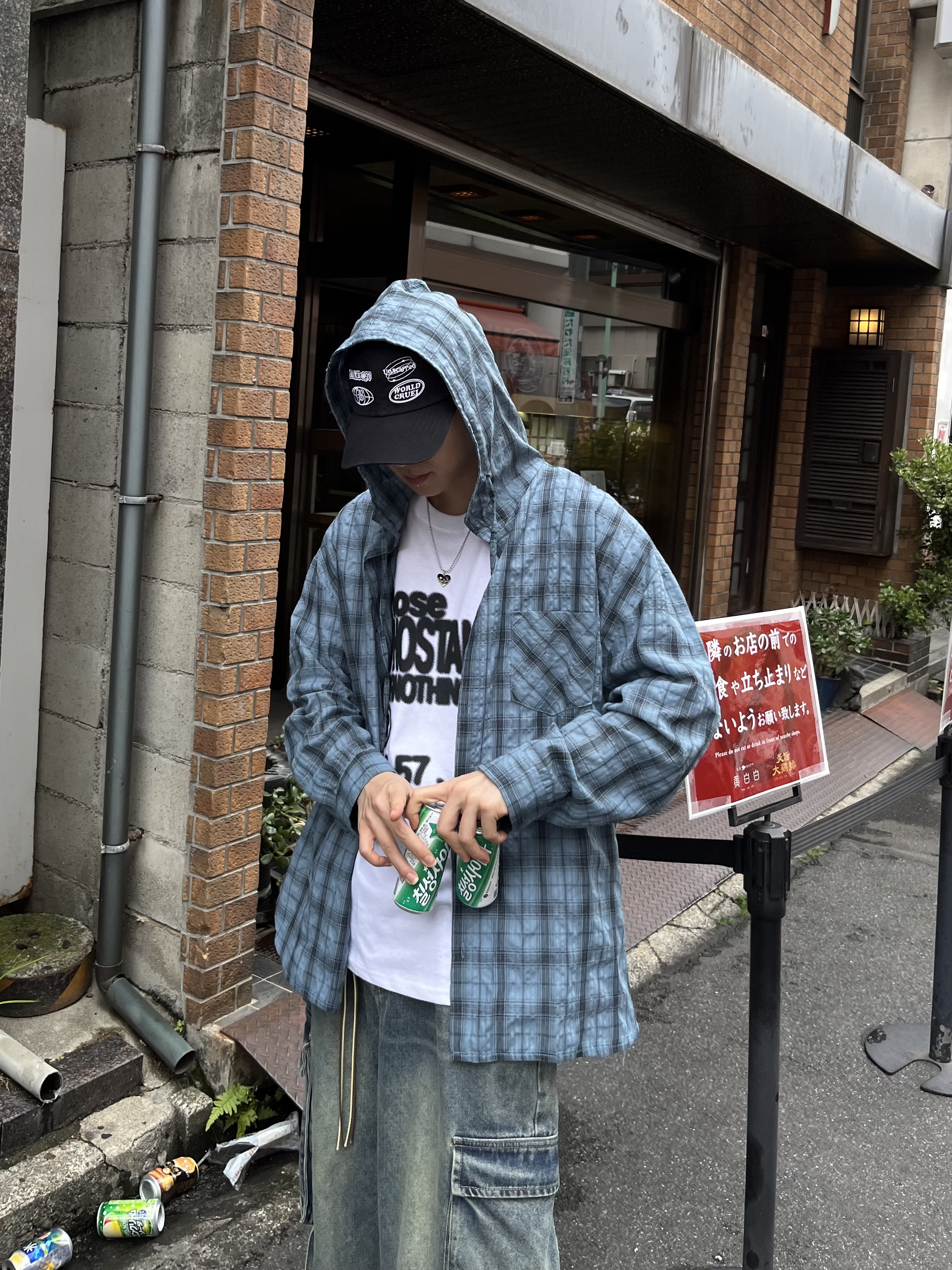リネン混合で涼しく🖤