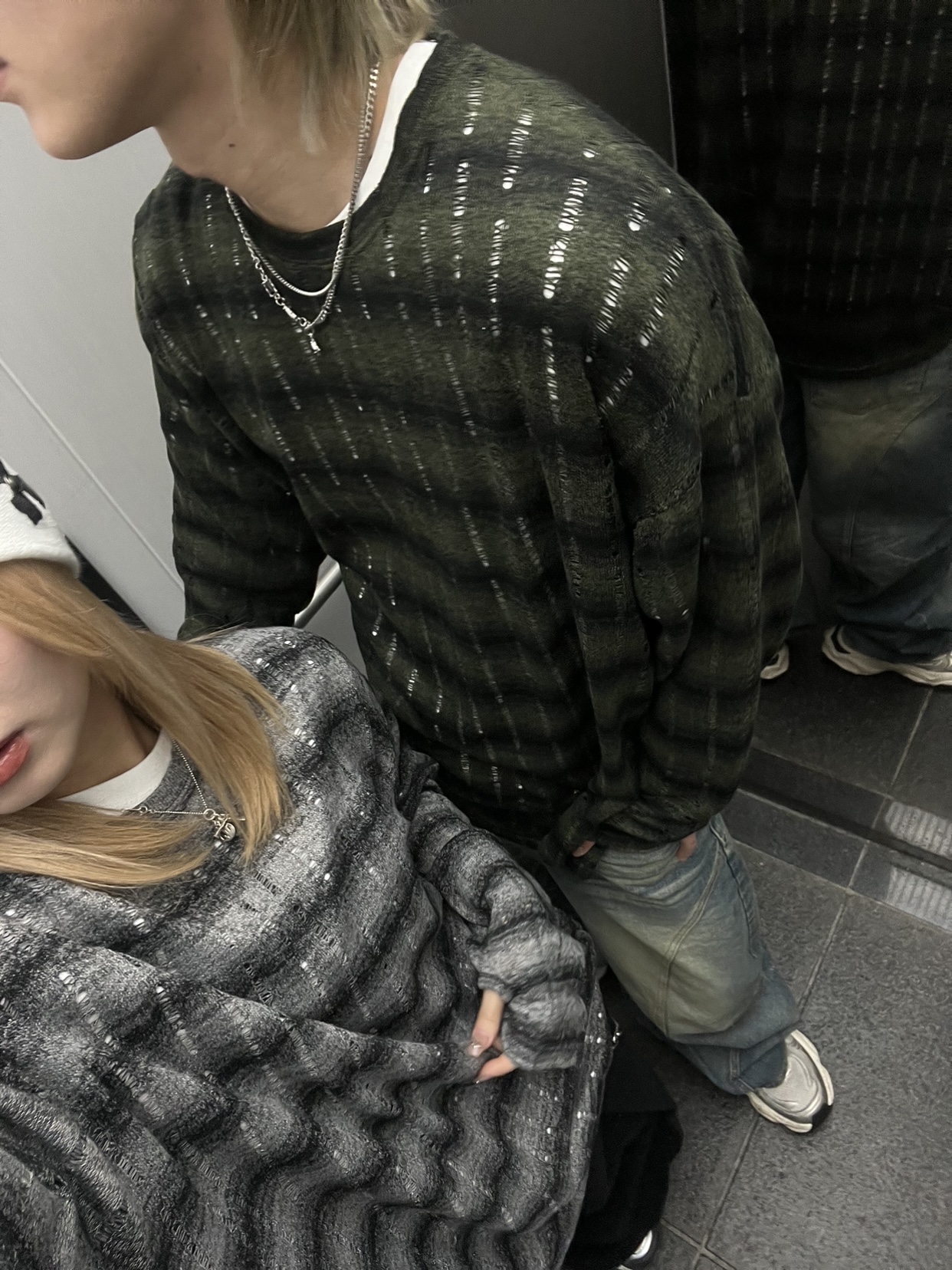 これからの季節にぴったりなトップス🩶