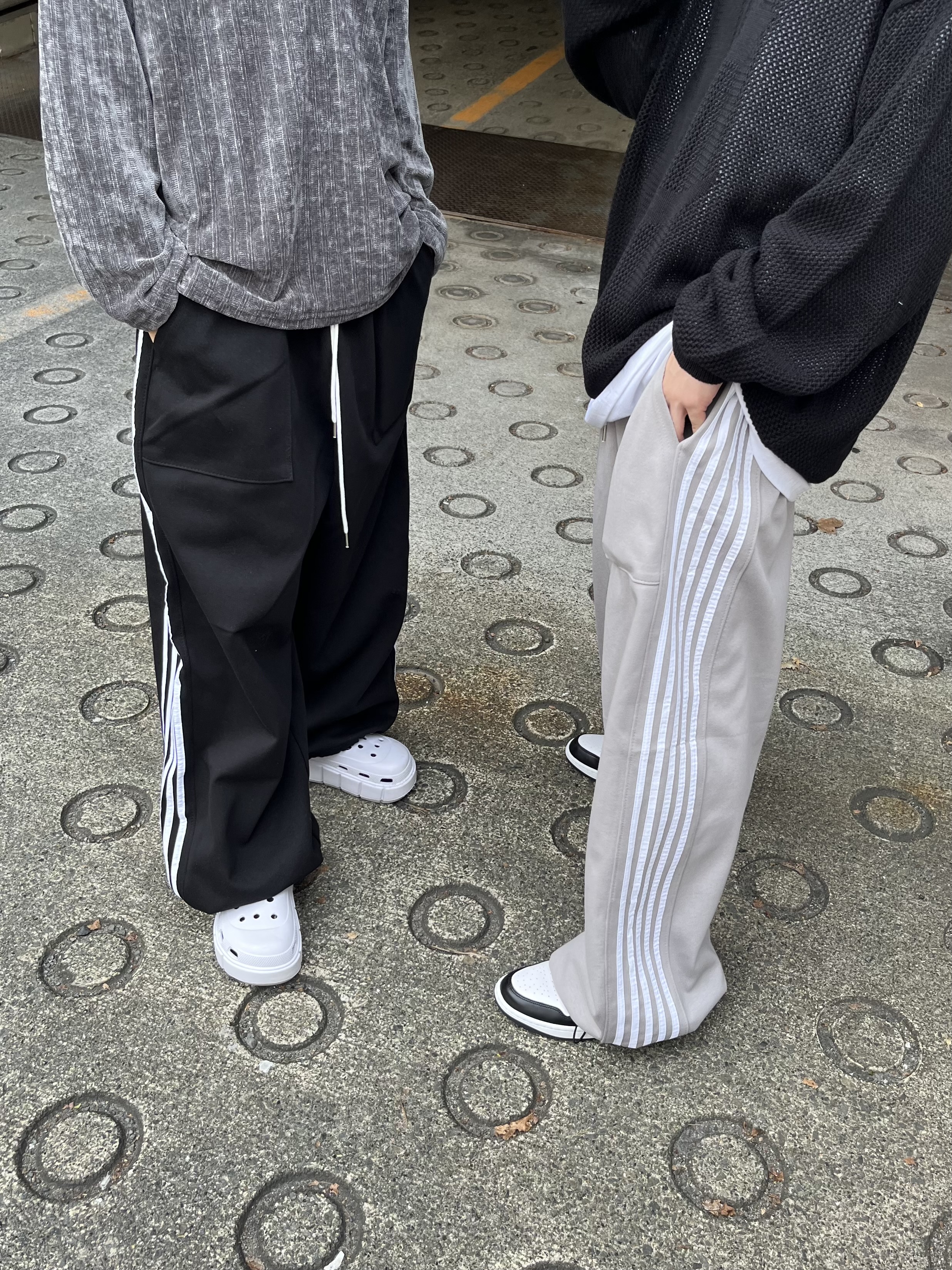 シンプルながら韓国らしい洗練されたデザイン🖤