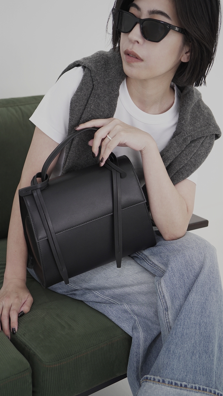 ファッショ二スタの愛用者多数！X NIHILOのベストセラーバッグ「Bank」を紹介