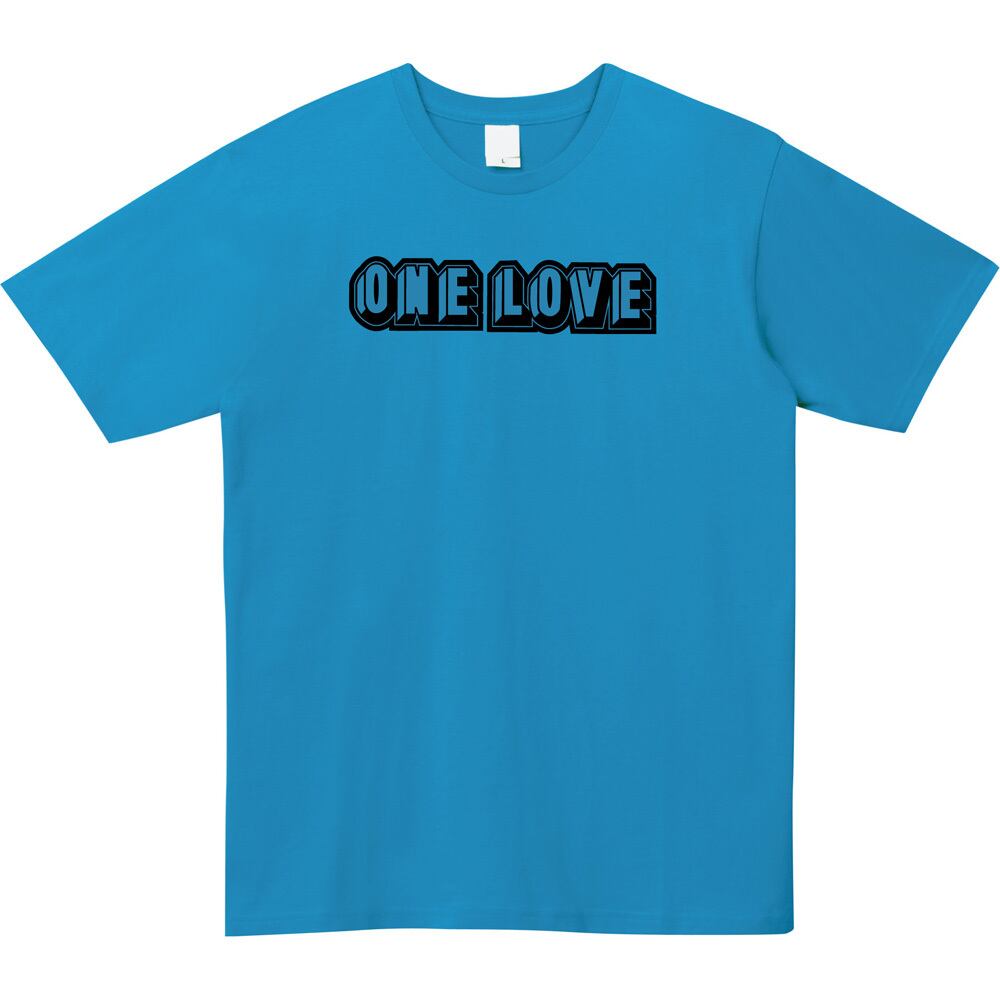 愛を纏う、カラフルな日常へ！「ONE LOVE」ロゴTシャツで夏を彩ろう