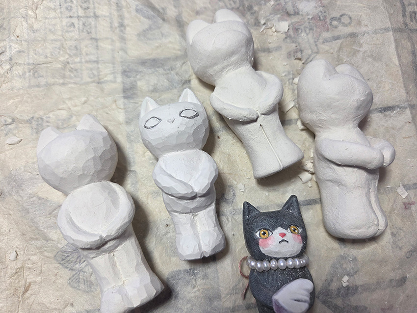 ネコの立体制作中