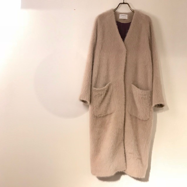 この冬お勧めの軽くて暖かいシャギーウールコート＊