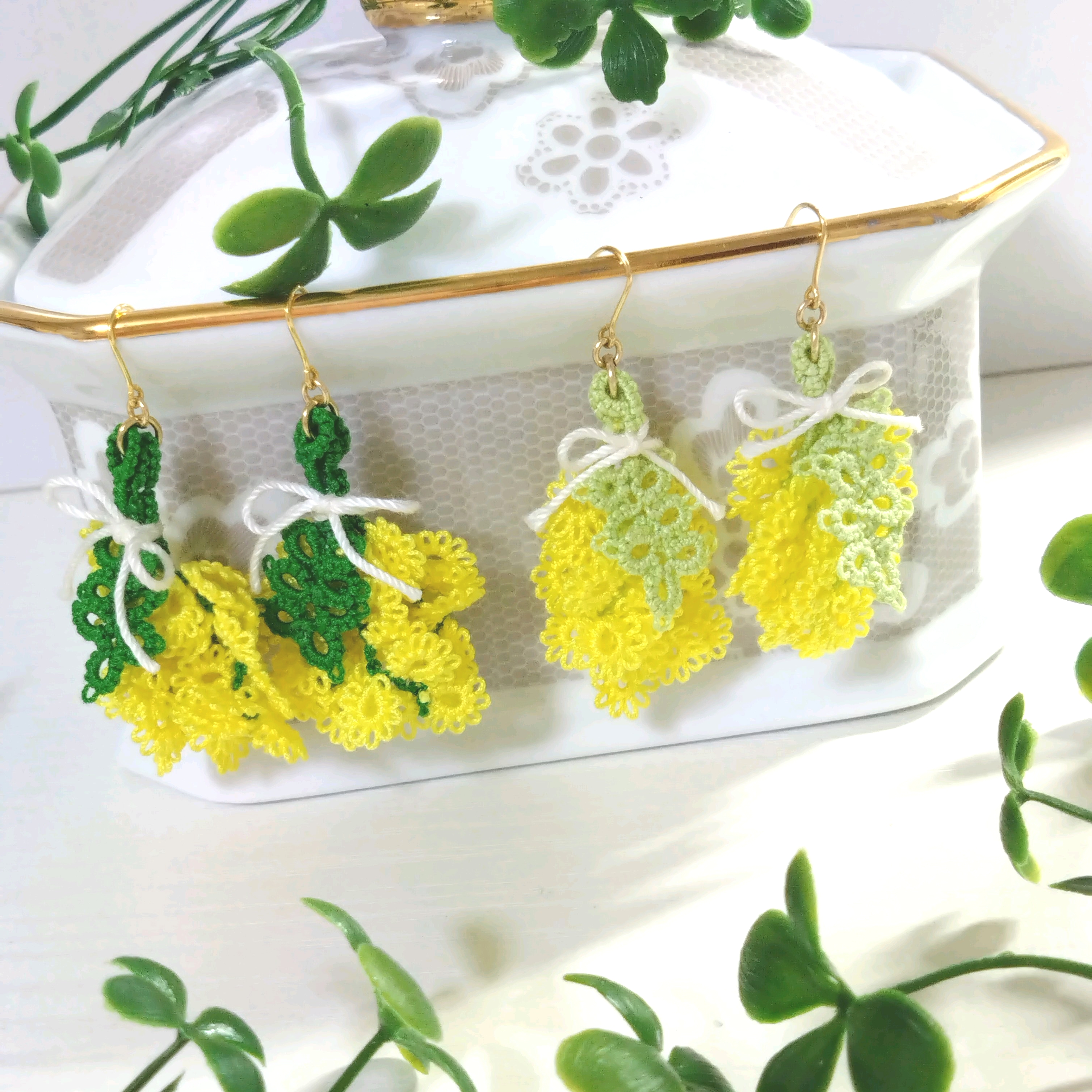 【ミモザの花束ピアス（イヤリング）】
