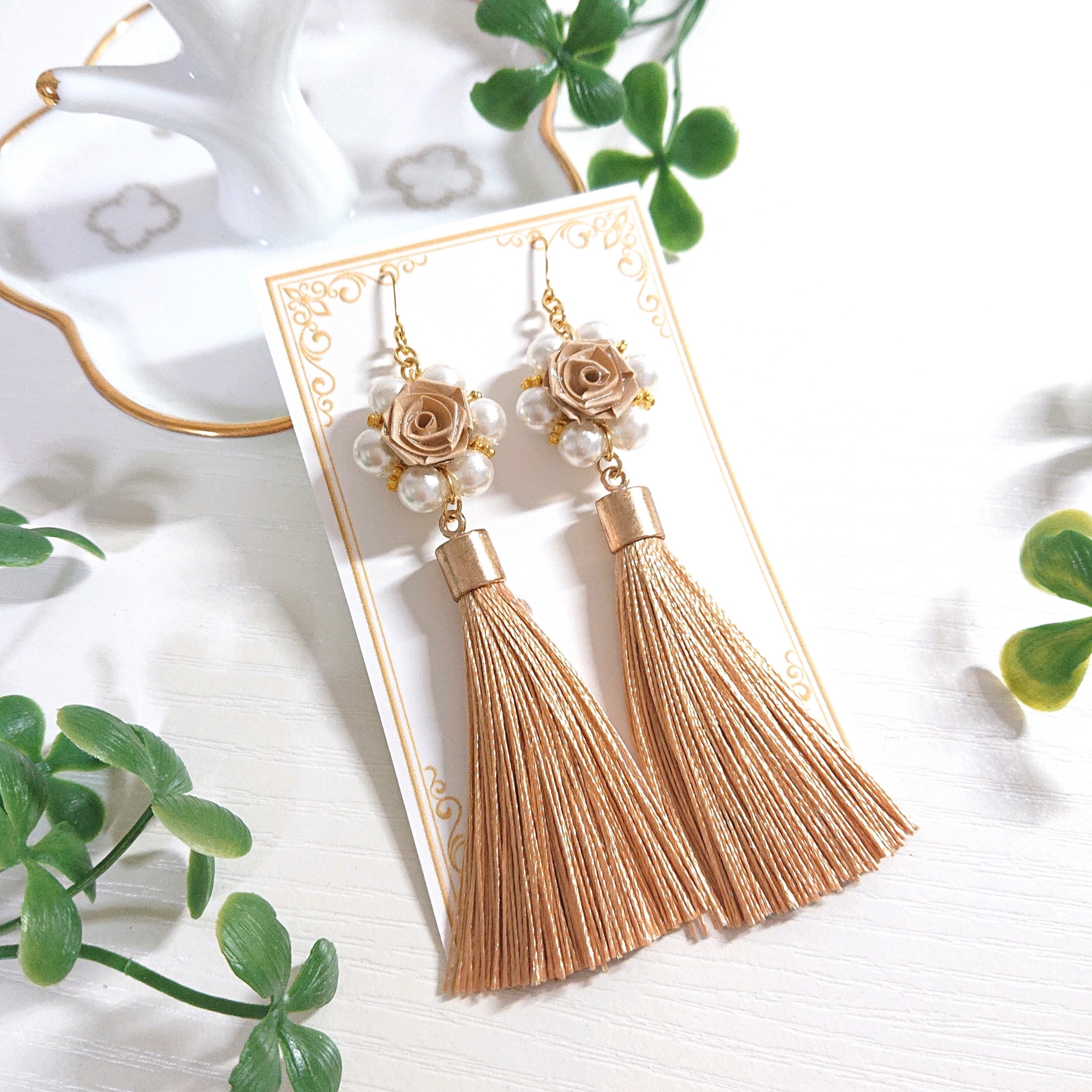 【タッセルroseピアス(イヤリング)】