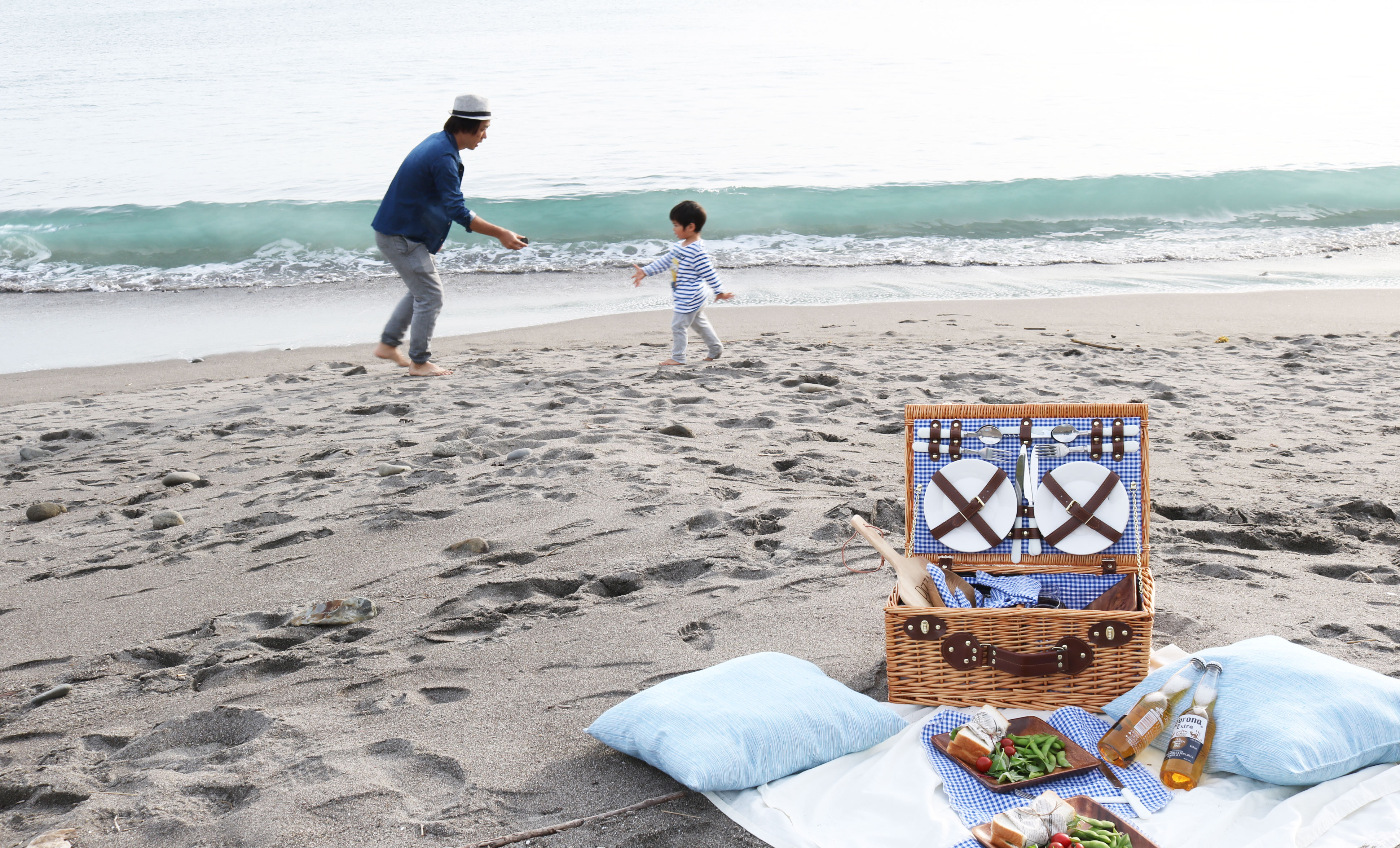 おしゃれピクニックにはバスケットが必須 おすすめ おしゃれなピクニックバスケットをご紹介 Rootsbeach おしゃれピクニックにはバスケットが必須 おすすめ おしゃれなピクニックバスケットをご紹介 Rootsbeach