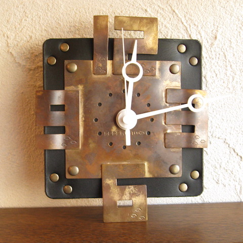 dedegumo(デデグモ)の壁掛け時計