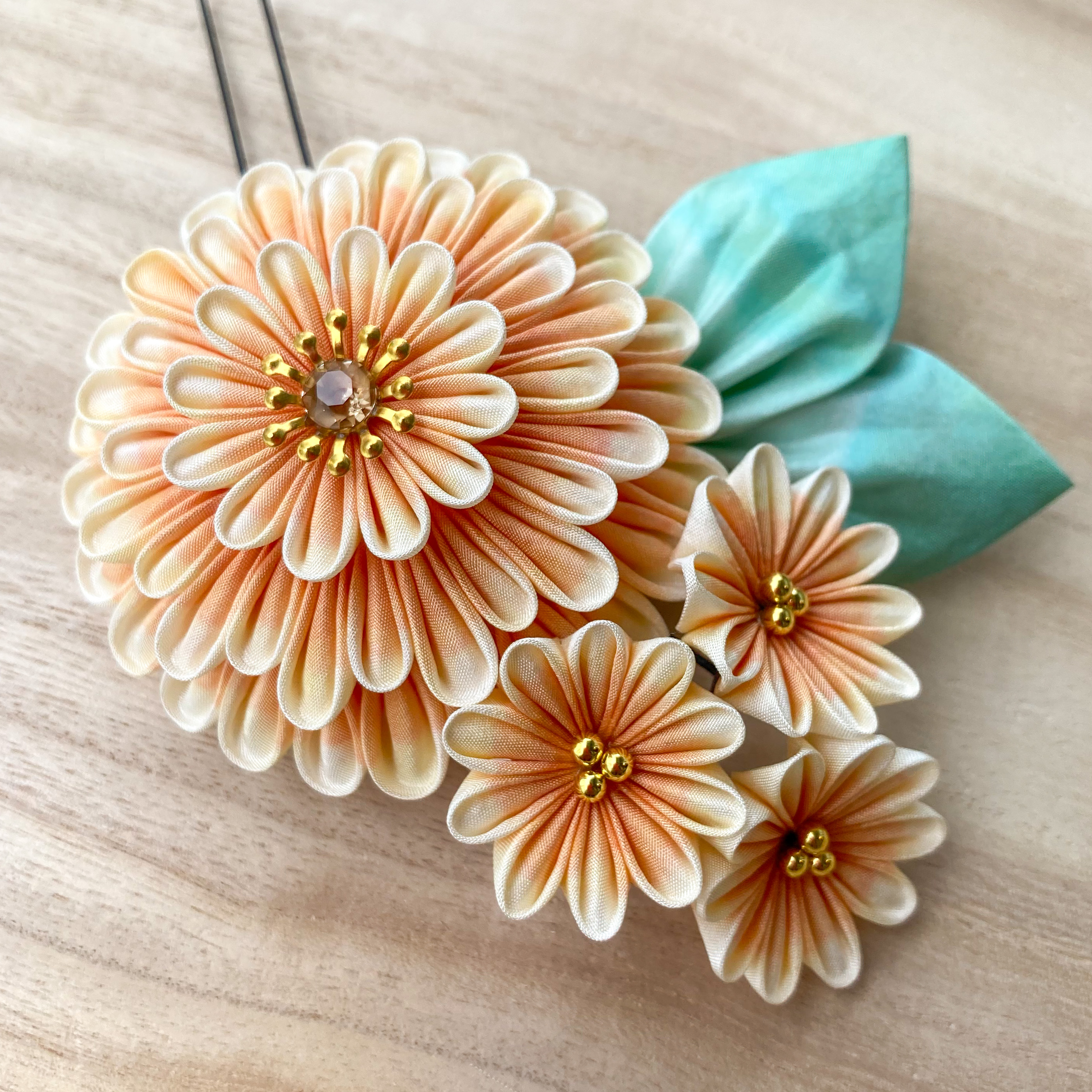 くすみカラーの世界へ…