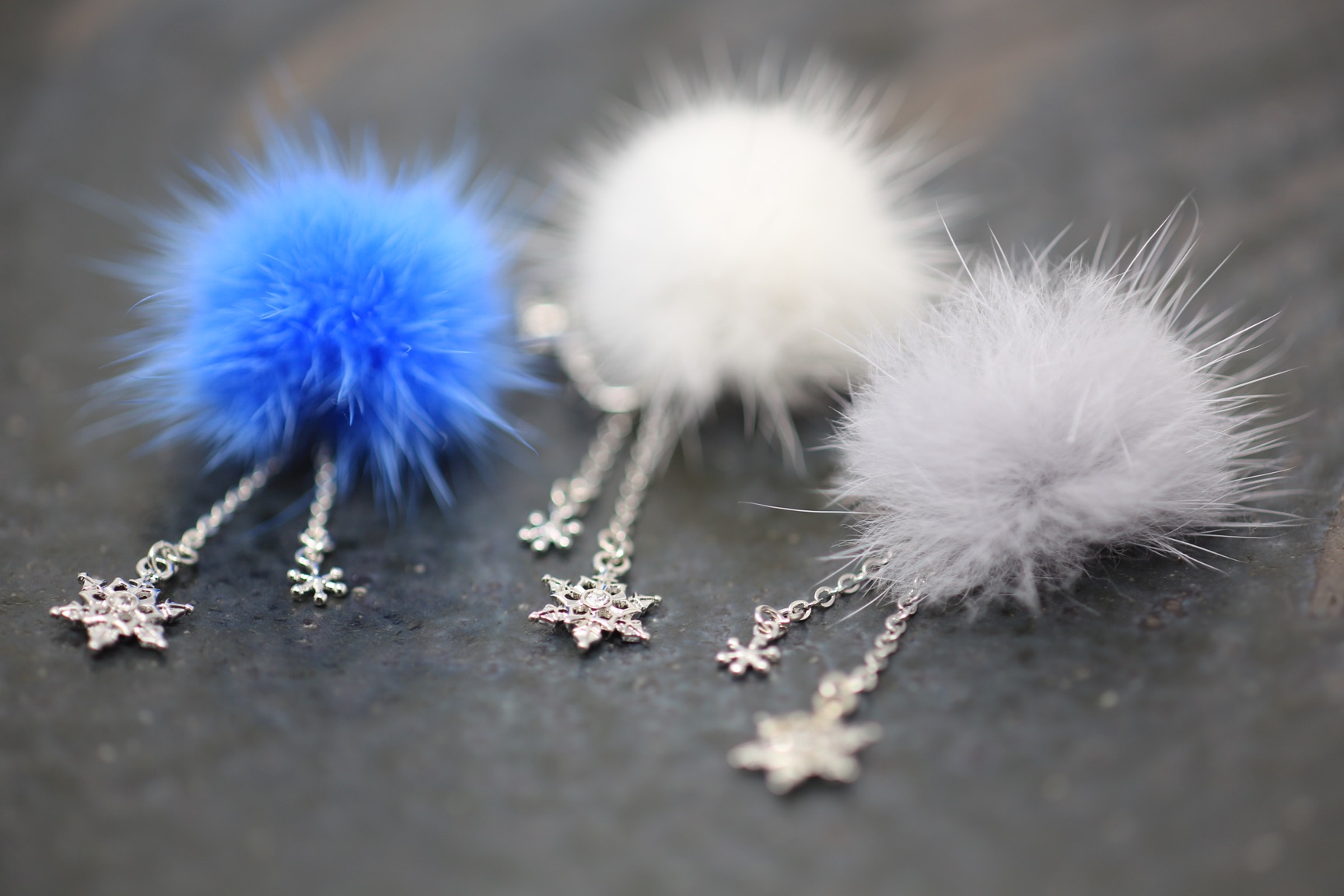新作「fuwa-fuwa  ピアス&イヤリング発売開始