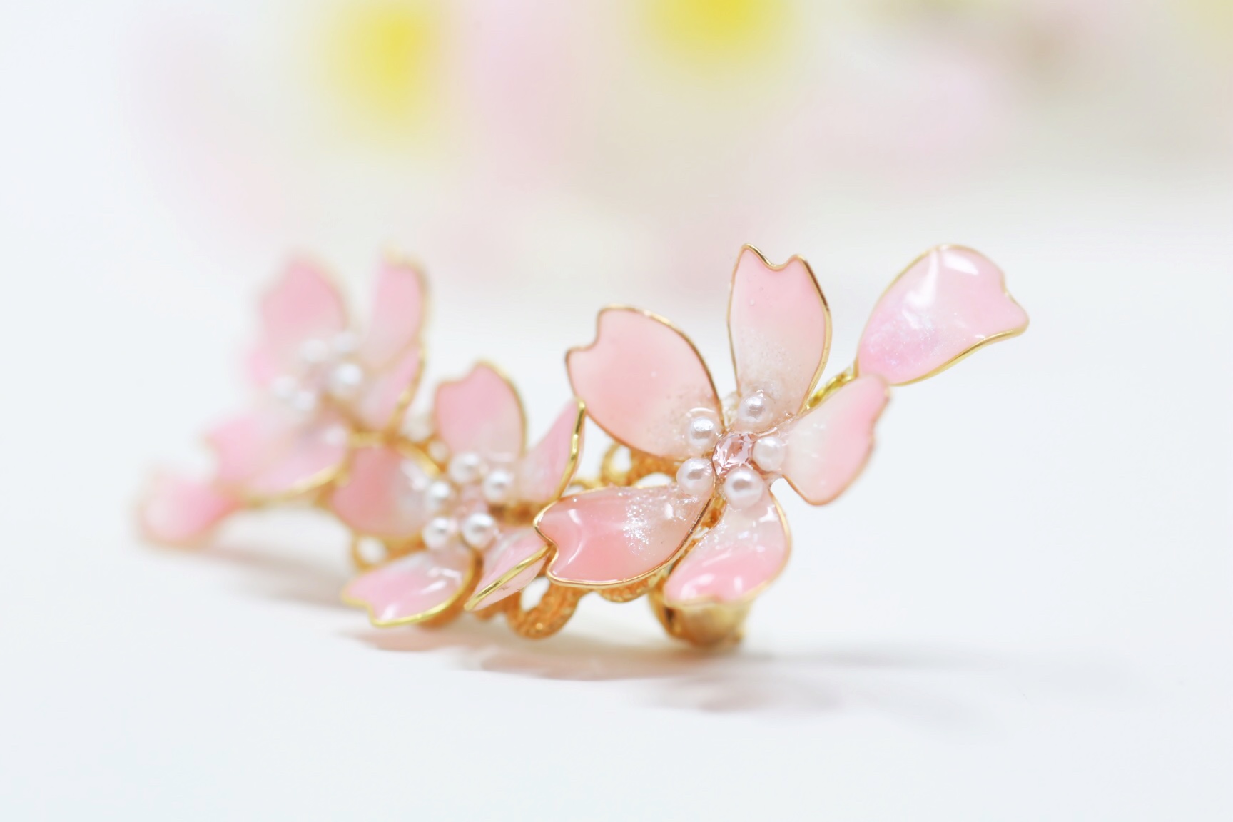 さくら舞う ブローチ発売開始