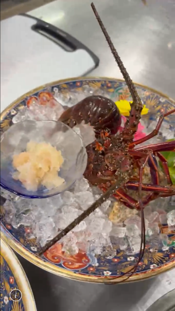 千年松の料理は、地元の魚だけではありません