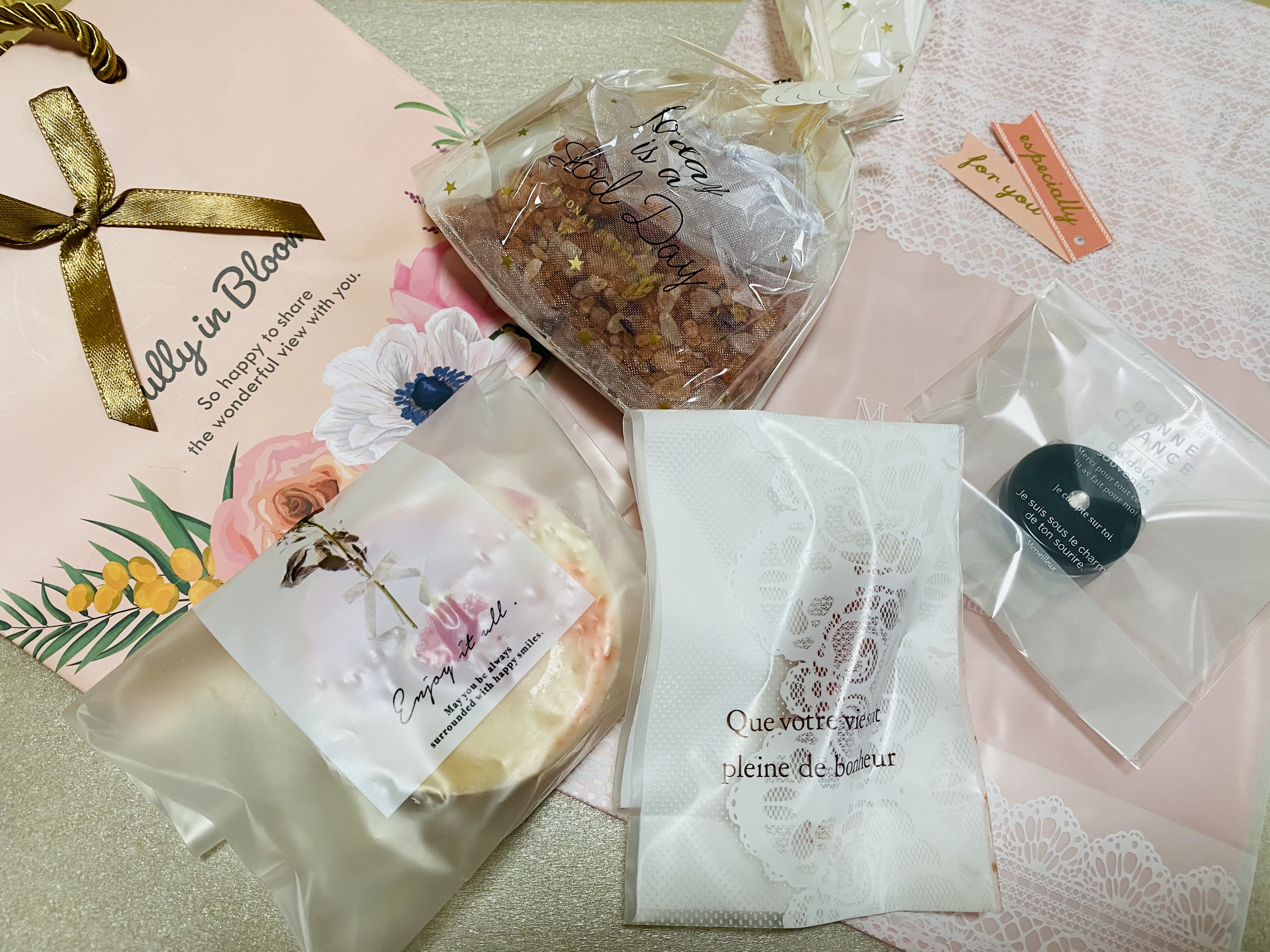 たっぷりアロエの毛穴ジェルについて✨⁽⁽ૢ(⁎❝ົཽω❝ົཽ⁎)✧