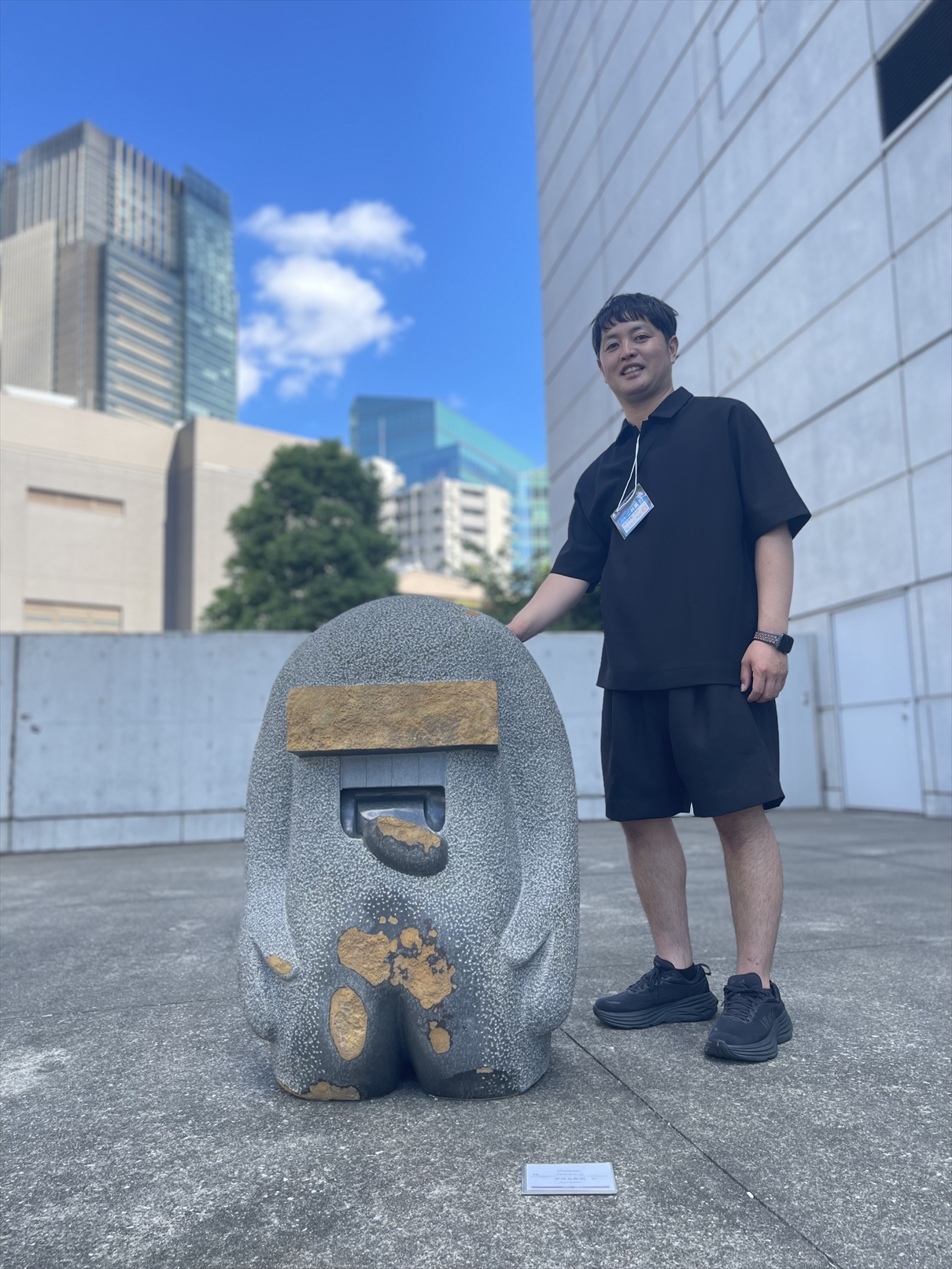 stone NATURAL stdio デザイナー・彫刻家・石職人【プロフィール】