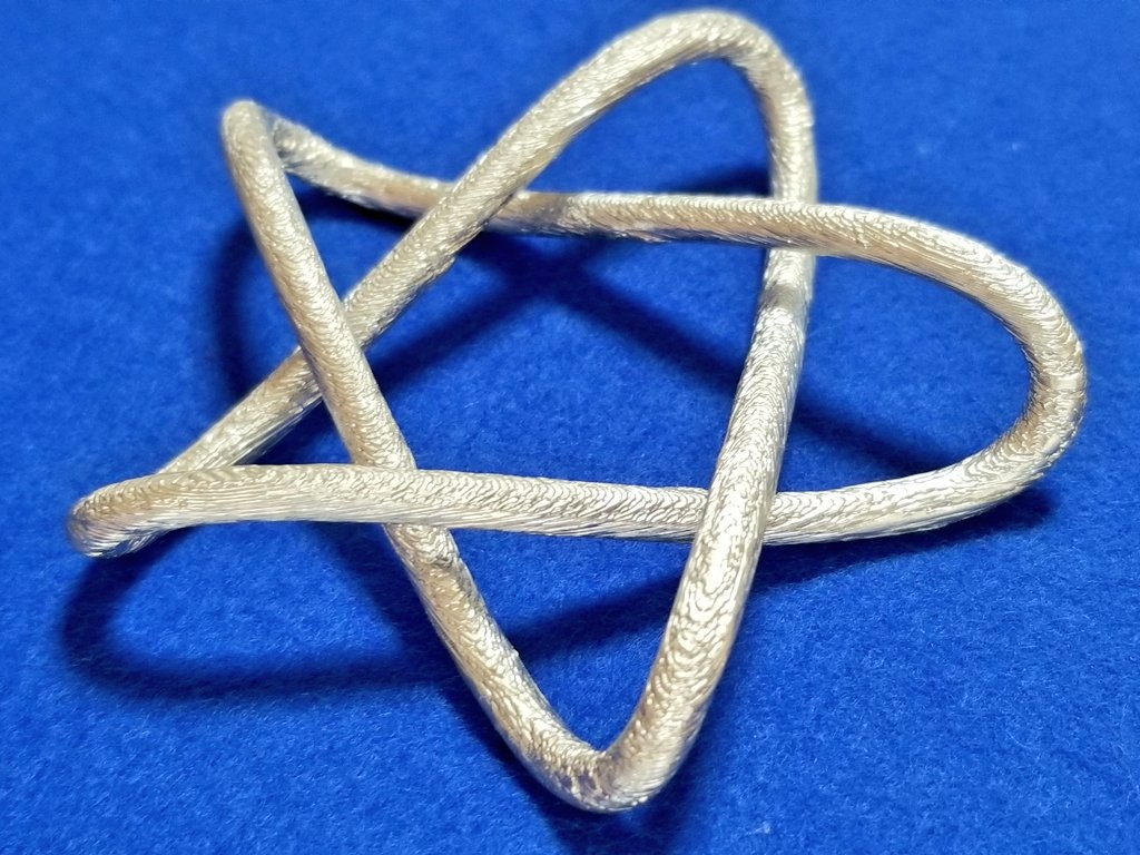 3Dプリント鋳型で立体交差の鋳造（五芒星）
