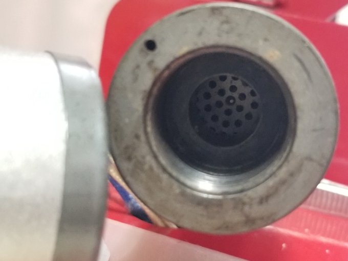 押出の背圧アップ