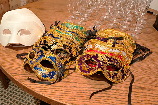 仮面ワイン会『マスカレード・ヴァンダルナイト』が開催されました！