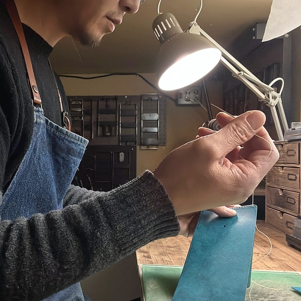 革の個性と作り手の葛藤。