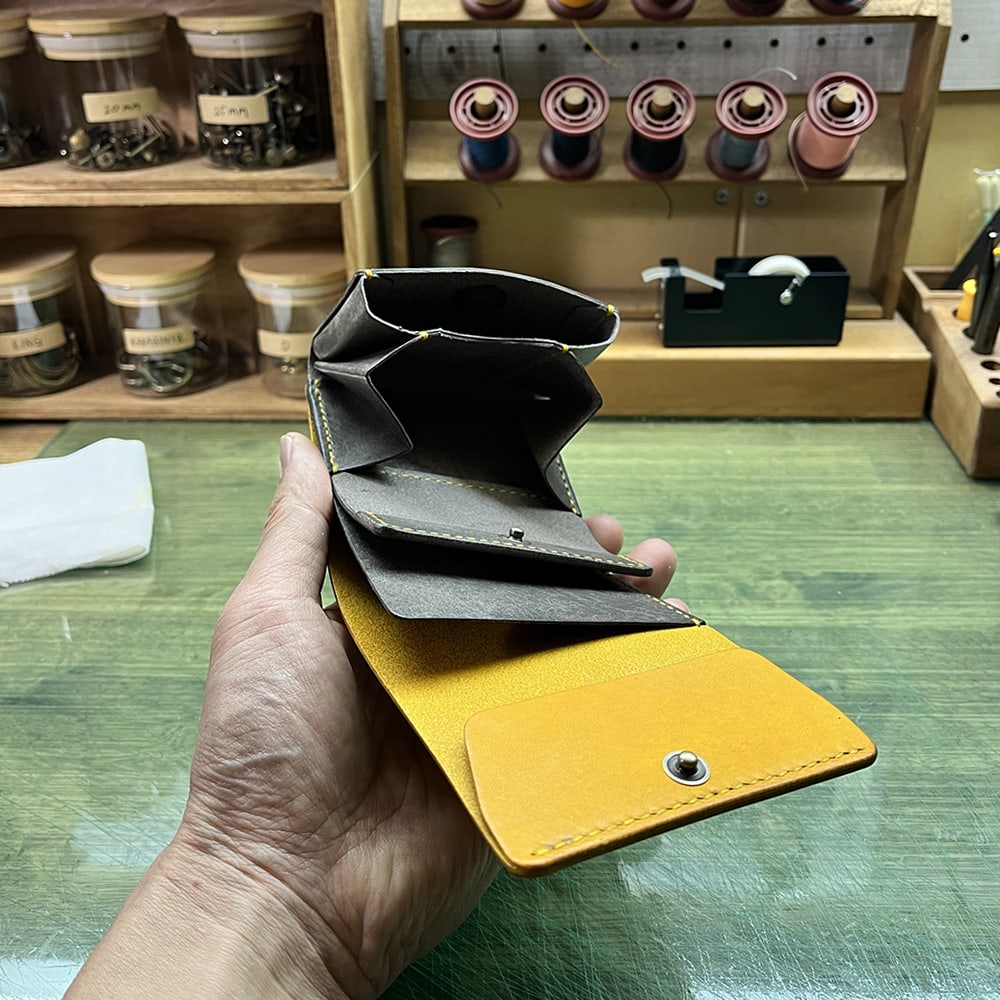 初めて作る組み合わせだったけど、すごく可愛く仕上がった財布。