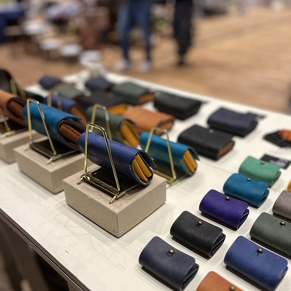 出店あるある。革を作っている人は、だいたいわかる。