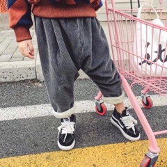 ゆるーーいシルエットがかわいい♡キッズ　コーデュロイパンツ