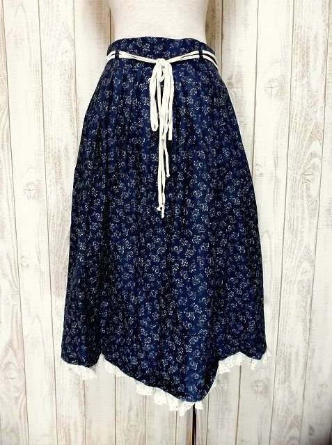 チロルスカート 花柄 ネイビー 古着スカート ヴィンテージスカート レトロ スカート ヨーロッパ古着