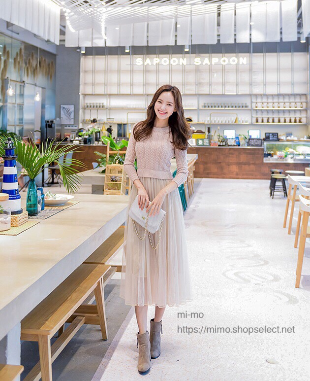 ニットワンピース　販売開始しました！