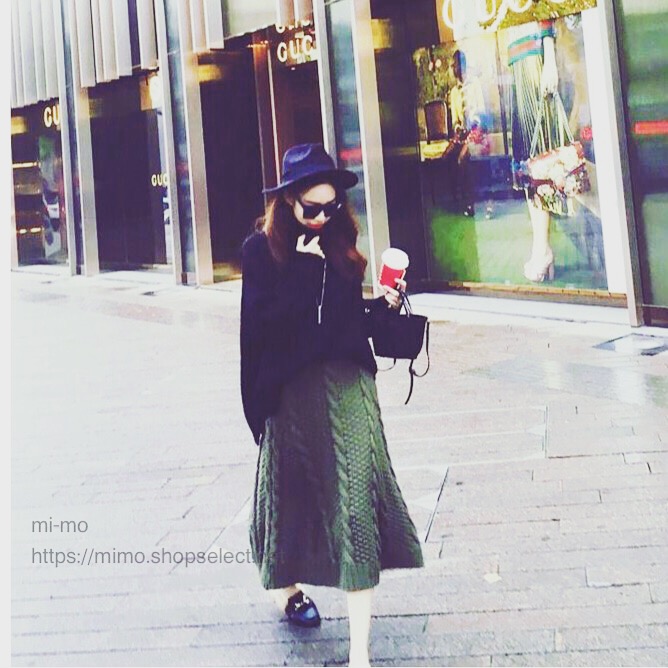 ボリュームニットスカート販売開始します！