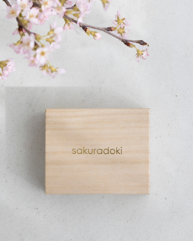 【sakuradoki】日本の伝統美を感じられる桐箱オリジナルパッケージ