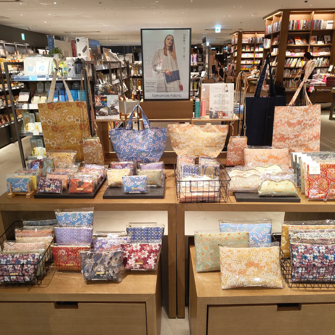 【POP UP SHOP】TSUTAYA BOOKSTORE MARUNOUCHI