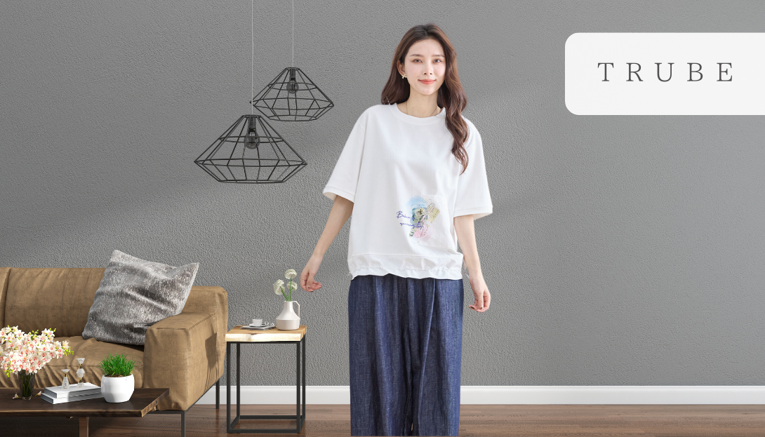 TRUBE【2025新作】【M〜L】ポケット付きおしゃれイラストドロストTシャツ