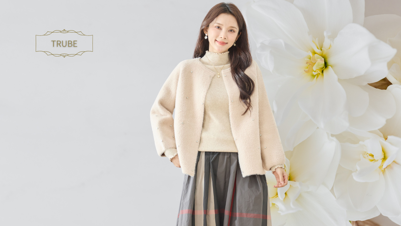 TRUBE【2025新作】【M〜L】ビジユー付きシャギーニットジャケット ベージュ