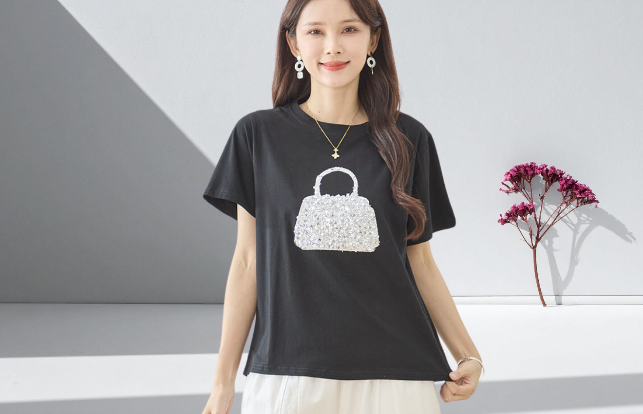 TRUBE キラキラバッグデザインTシャツ【M~L】ブラック